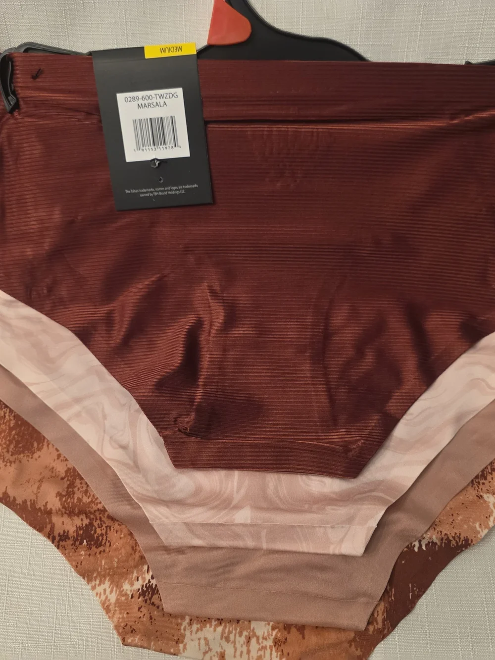Tahari pack hipster